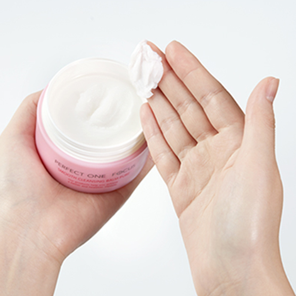 Perfect One Focus Smooth and Gentle Cleansing Cream Pink 75g